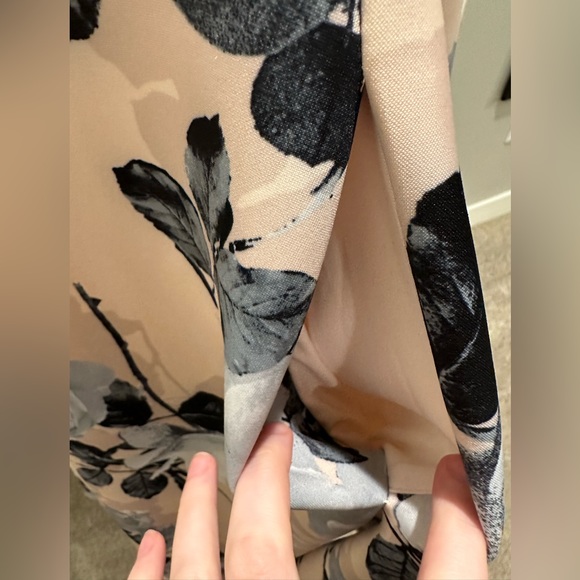 Calvin Klein Blush Floral Print midi dress - Picture 6 of 7